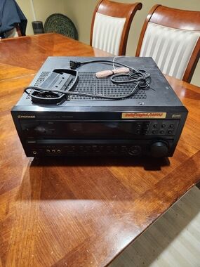 Pioneer Black AV Receiver - Compact Home Audio Receiver Needs New Power Cord